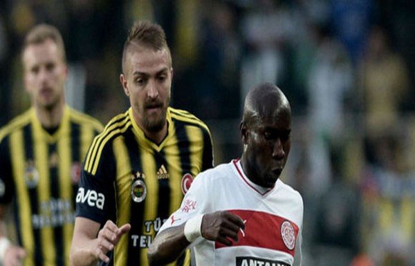 'F.Bahçe'de Caner Erkin şoku! Beşiktaş ve G.Saray...