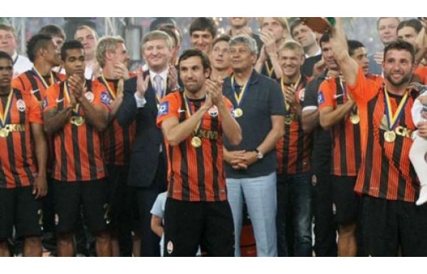 LUCESCU YİNE ŞAMPİYON