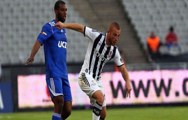 G.Saray, F.Bahçe ve Beşiktaş onu istiyor
