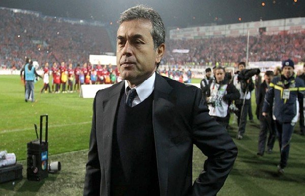 'Aykut Kocaman'a sürpriz teklif! 