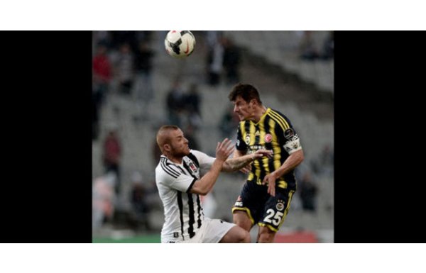 KAPTAN EMRE İKNA ETTİ