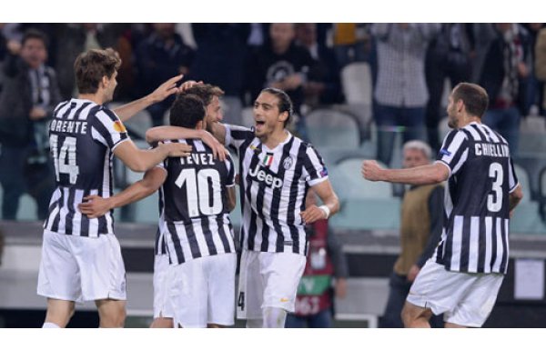 JUVENTUS RAKİPSİZ