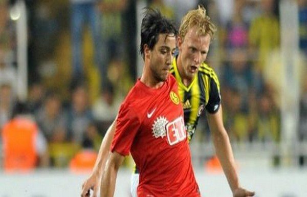 'F.Bahçe Gökhan Gönül'ün alternatifini buldu