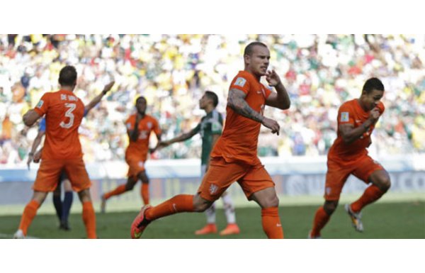 HOLLANDA - KOSTA RİKA (5 TEMMUZ CUMARTESİ - 23:00)