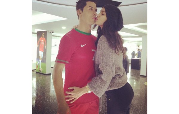 'Irina'dan Instagram'da cesur pozlar