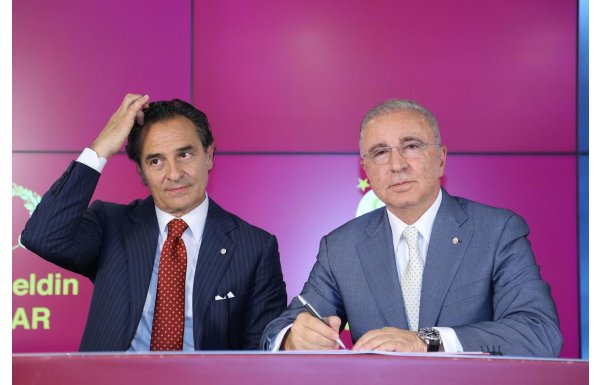 'Cesare Prandelli imzayı attı