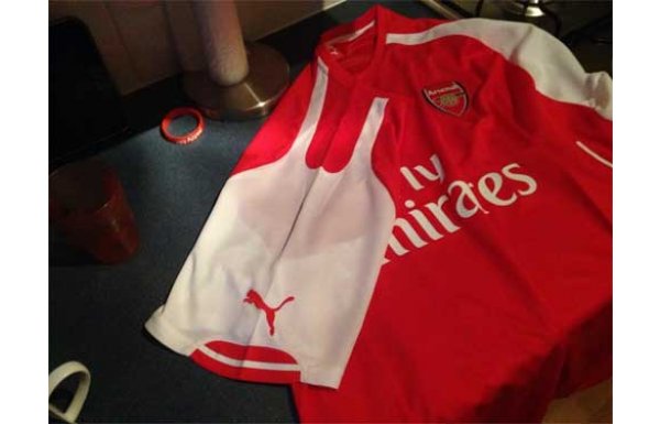 İşte Mesut Özil'in yeni forması