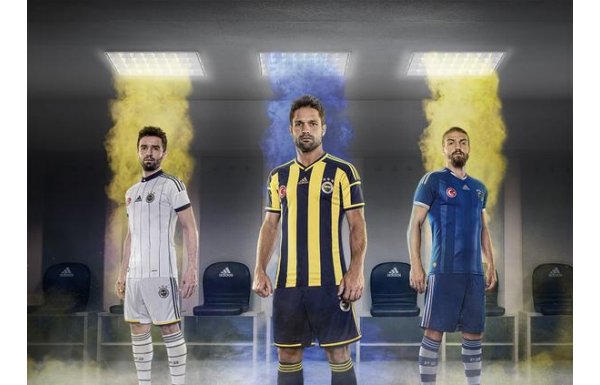 'İşte Fenerbahçe'nin yeni formaları