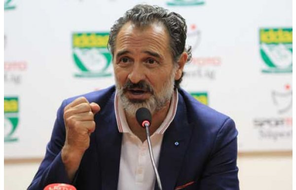 Prandelli neşteri vuruyor