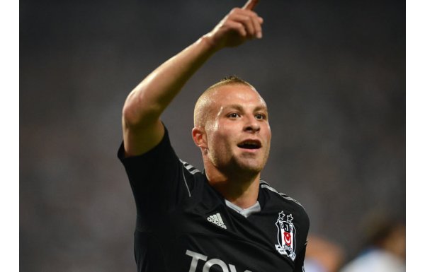 GÖKHAN TÖRE