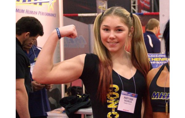 15 yaşında 145 kilo kaldırdı