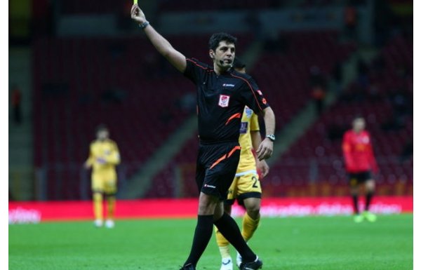 'Hakemlerin gerçek meslekleri