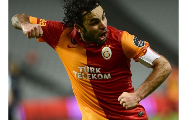 SELÇUK İNAN