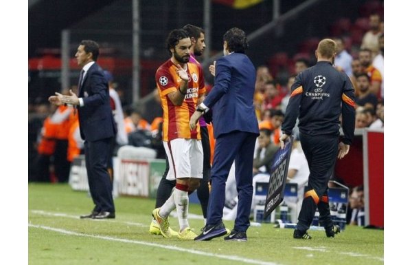 'FLAŞ! Selçuk İnan bıraktı