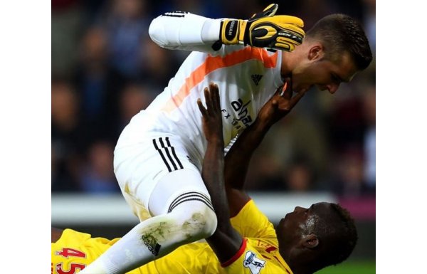 Yine Balotelli, yine olay!