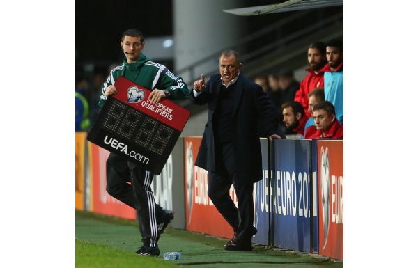 Fatih Terim adeta çıldırdı