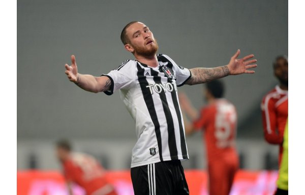 3. ÖMER ŞİŞMANOĞLU (BEŞİKTAŞ)