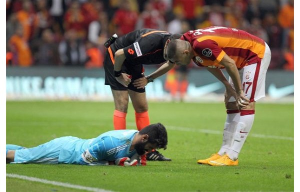 'Derbi sonrası sosyal medya yıkıldı