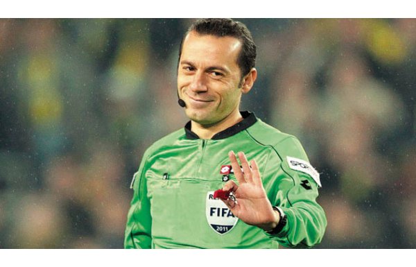 'Hakemler ne iş yapıyor?