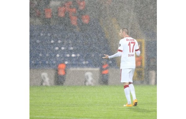 LEVENT TÜZEMEN / FOTOMAÇ