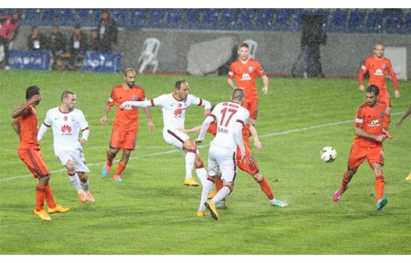 SERHAT ULUEREN / ŞAMPİY10