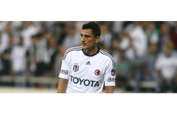 'F.Bahçe, Beşiktaşlı yıldızı alıyor! Bomba iddia...