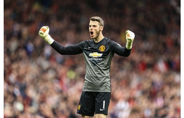 Manchester taraftarları kadroyu kurdu