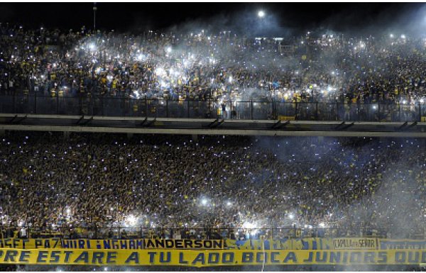 'Boca Juniors - River Plate maçında tribünler