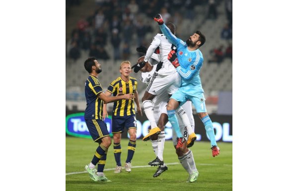 SERHAT ULUEREN / ŞAMPİY10