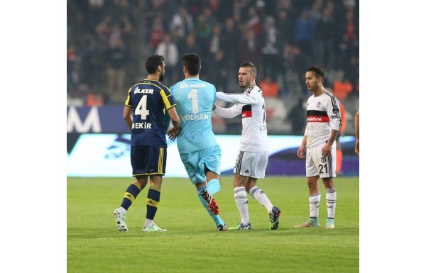 MUSTAFA DENİZLİ / HÜRRİYET