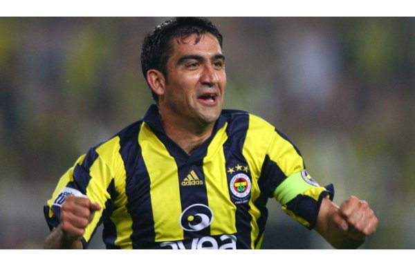 ÜMİT ÖZAT