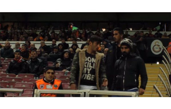 TT Arena'da olay! Engin Baytar...