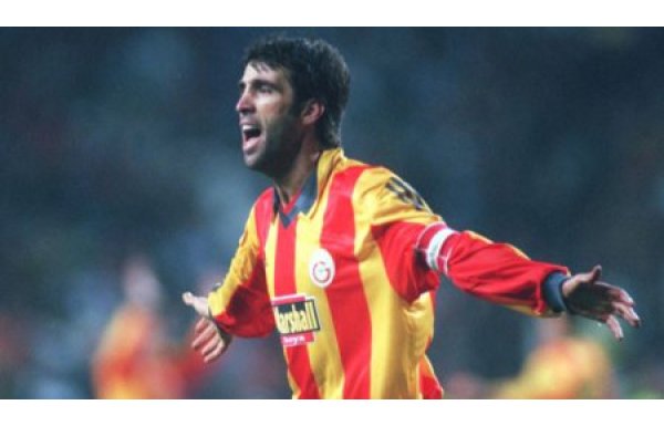 8) Hakan Şükür