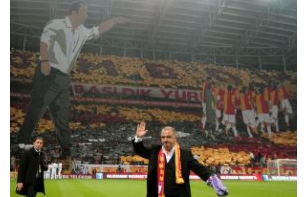 2) Galatasaray