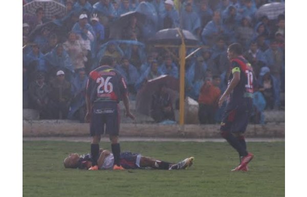 'Maç sırasında yıldırım düştü