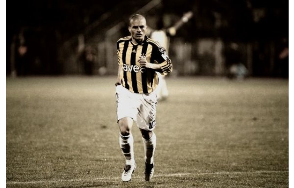 'Alex de Souza futbola veda ediyor