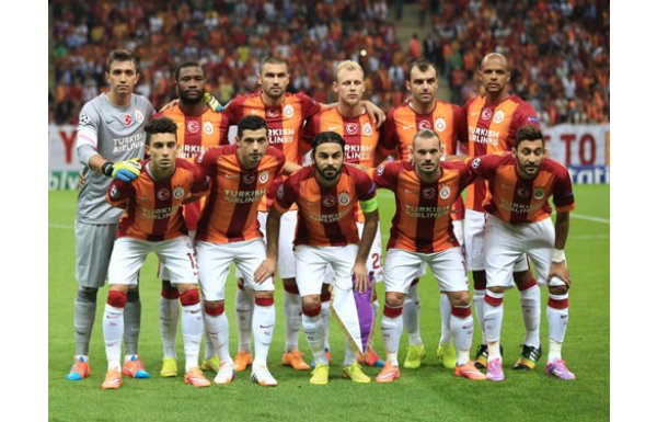 'Galatasaray'da flaş ayrılık!