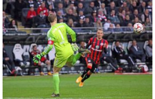 Ne sağcıyım ne solcu futbolcuyum futbolcu dedirten 11!