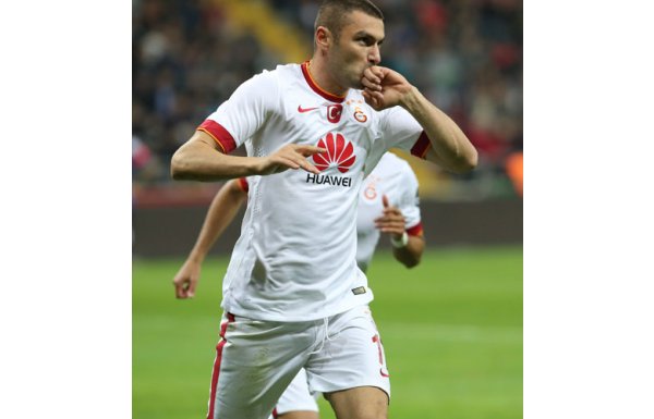 Burak Yılmaz için 18 milyon dolarlık teklif!