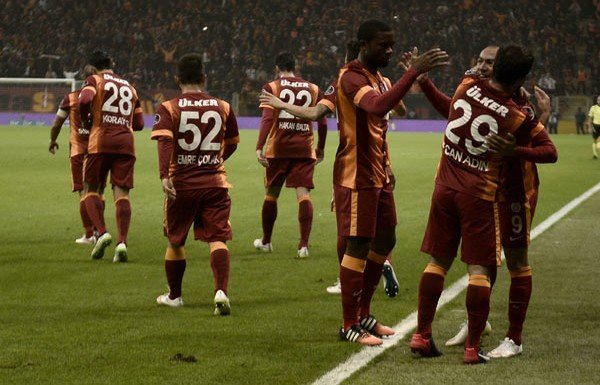 'Galatasaray 18 yıllık tarihi rekora engel oldu!