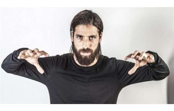 Futbolcu olmasaydın hangi mesleği yapardın?