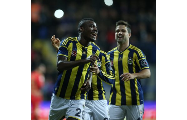Emenike FIFA dinlemedi!