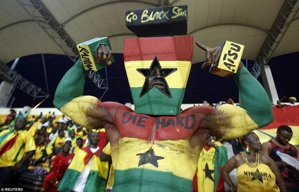 'Afrika Uluslar Kupası'nda olaylar çıktı!