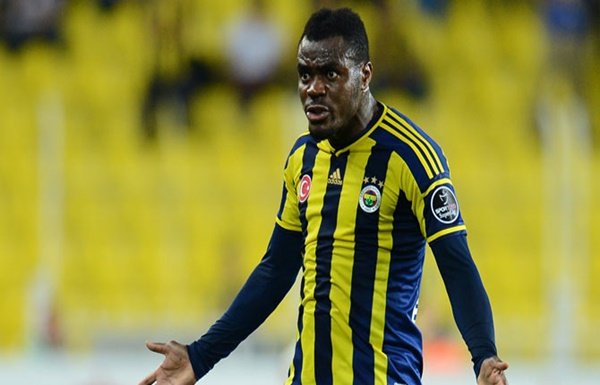 Emenike, Fenerbahçe'de düşüşe geçti