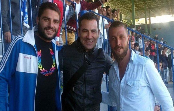 FERHAT GÖÇER FUTBOLA DA EL ATTI