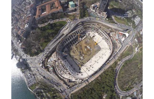 Vodafone Arena'da şaşırtan gelişme