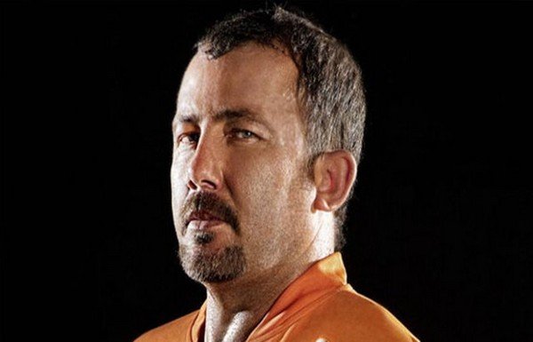 'Sergen Yalçın'dan salvolar