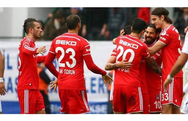 'Beşiktaş'ın yıldızı 4 milyon Euro'ya...