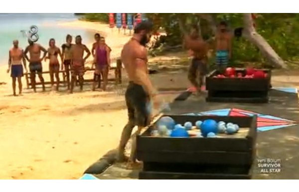 Survivor All Star'da büyük kavga! Turabi...