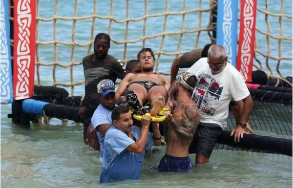 'Survivor'da şok sakatlık! Hastaneye kaldırıldı...